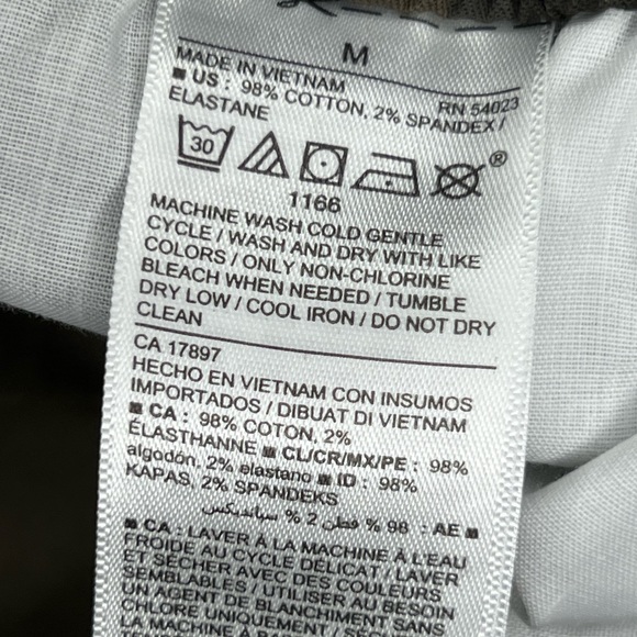 Old Navy Men’s Camo Twill Jogger Shorts — 9-inch inseam - Picture 7 of 11